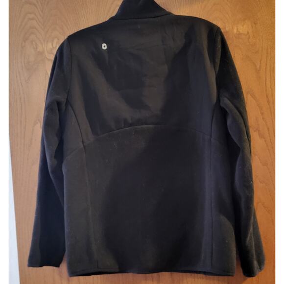 Figs Primaloft Black Fleece Zip Scrub Jacket GUC Medium Healthcare Nurse Doctor - Picture 2 of 5